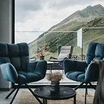 Hotel Vaya