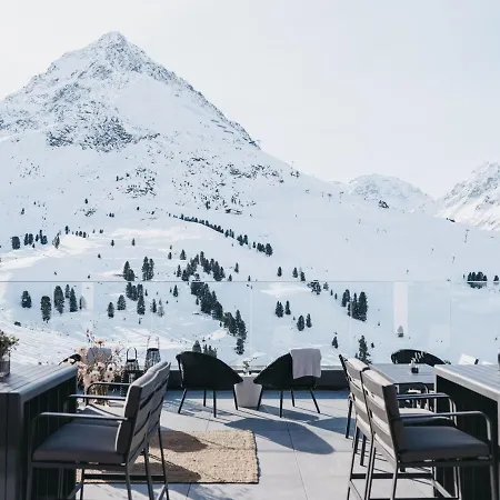 Hotel Vaya 4*